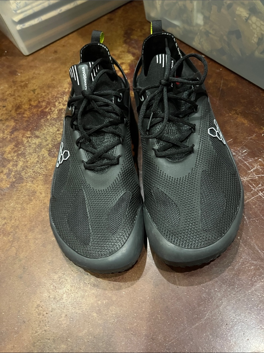 Vivo Barefoot Motus Strength